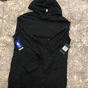 Men’s Nike Warriors basketball hoodie